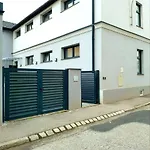 Family Design - 2 5 Apartament Neunkirchen