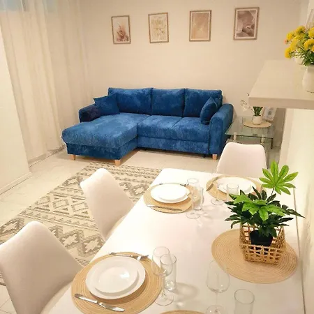 Family Design - 2 5 Lejlighed Neunkirchen