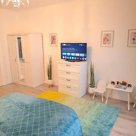 Family Design - 2 5 *