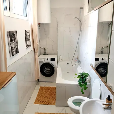 Family Design - 2 5 Lejlighed Neunkirchen