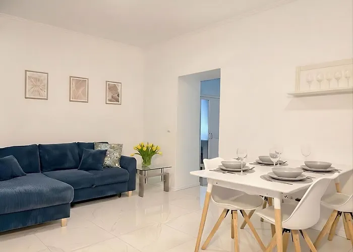 Family Design - 2 5 *